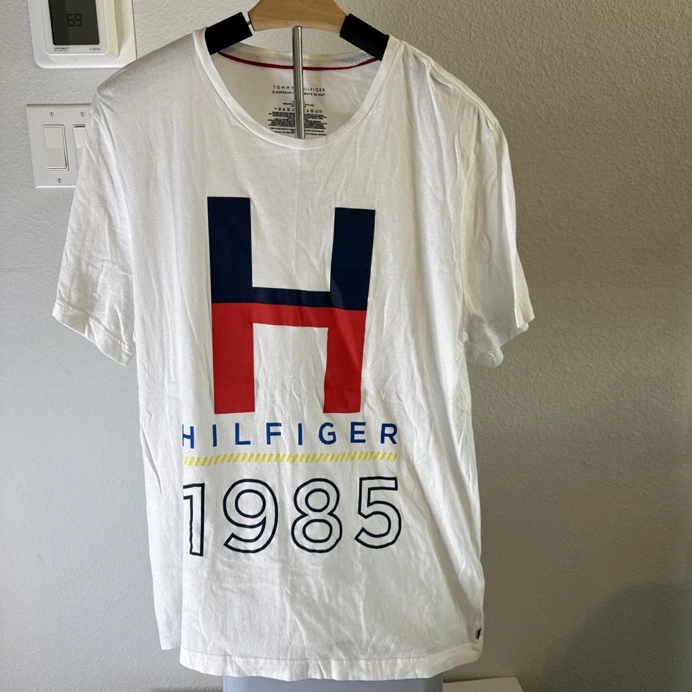 Vintage Men's Tommy Hilfiger Sleepwear Shirt White Graphic Size L